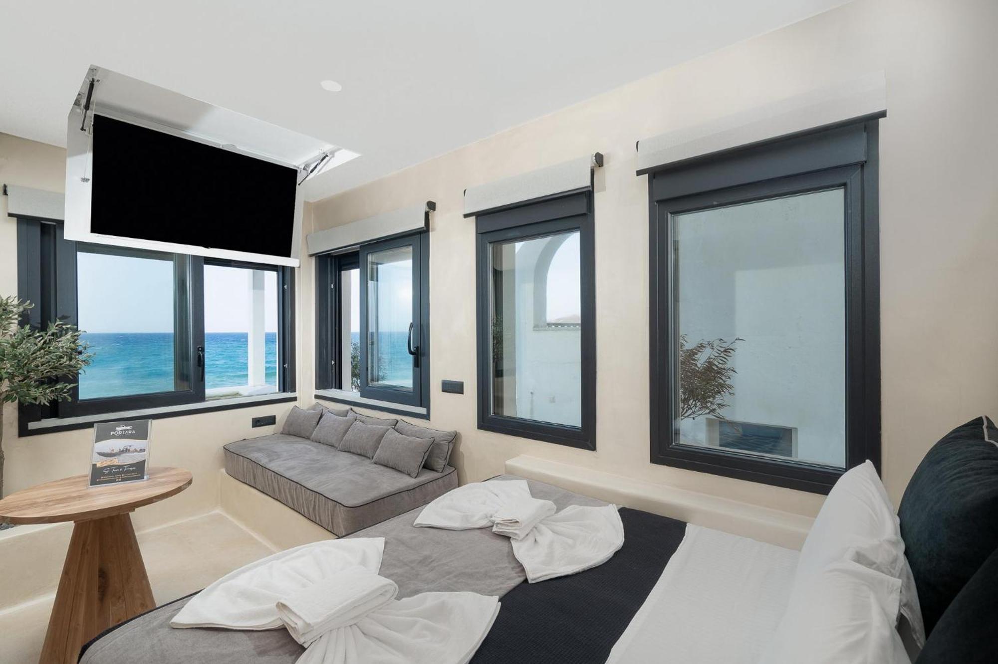 Portara Seaside Luxury Suites Naxos City Exterior foto
