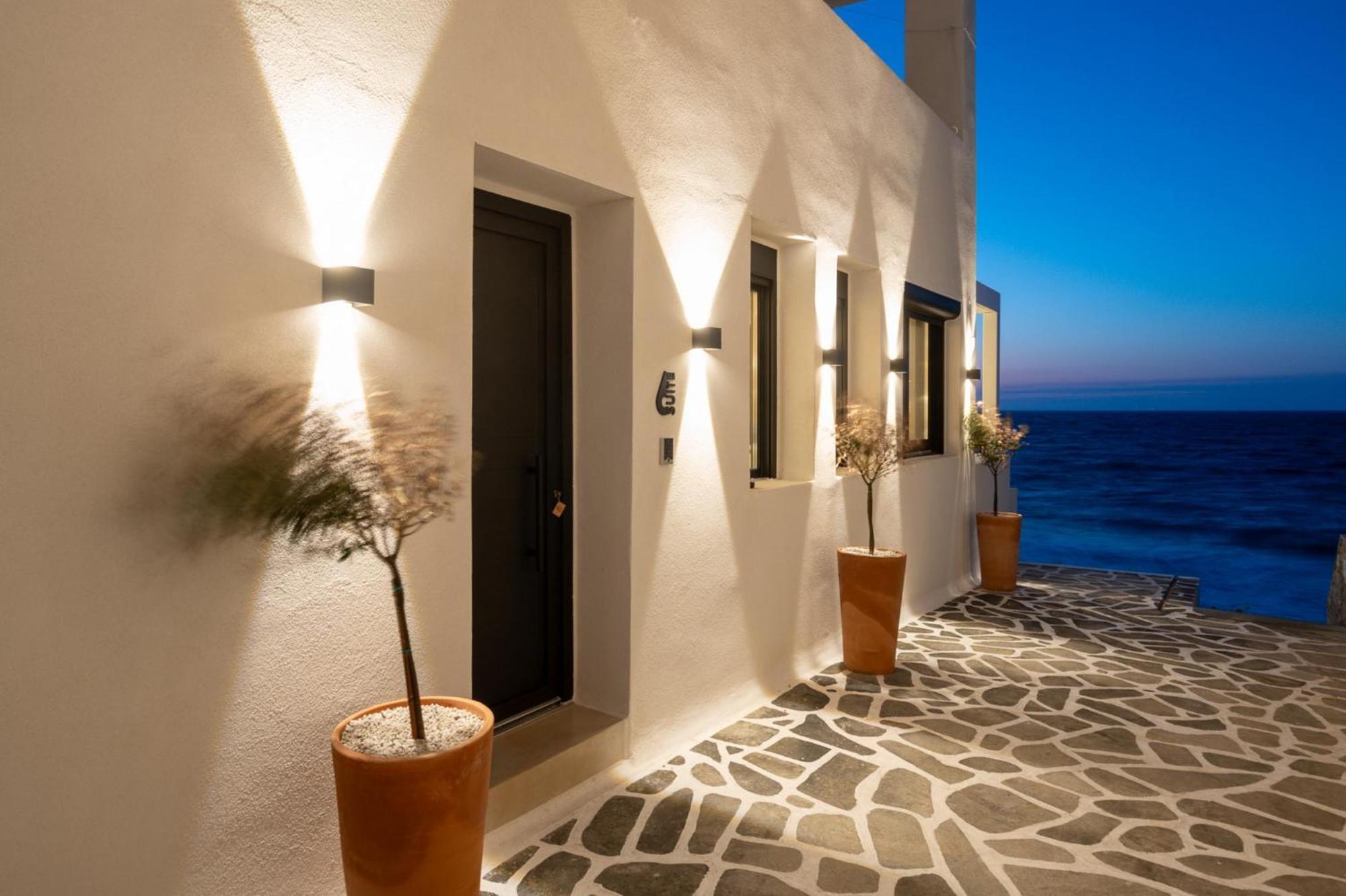 Portara Seaside Luxury Suites Naxos City Exterior foto