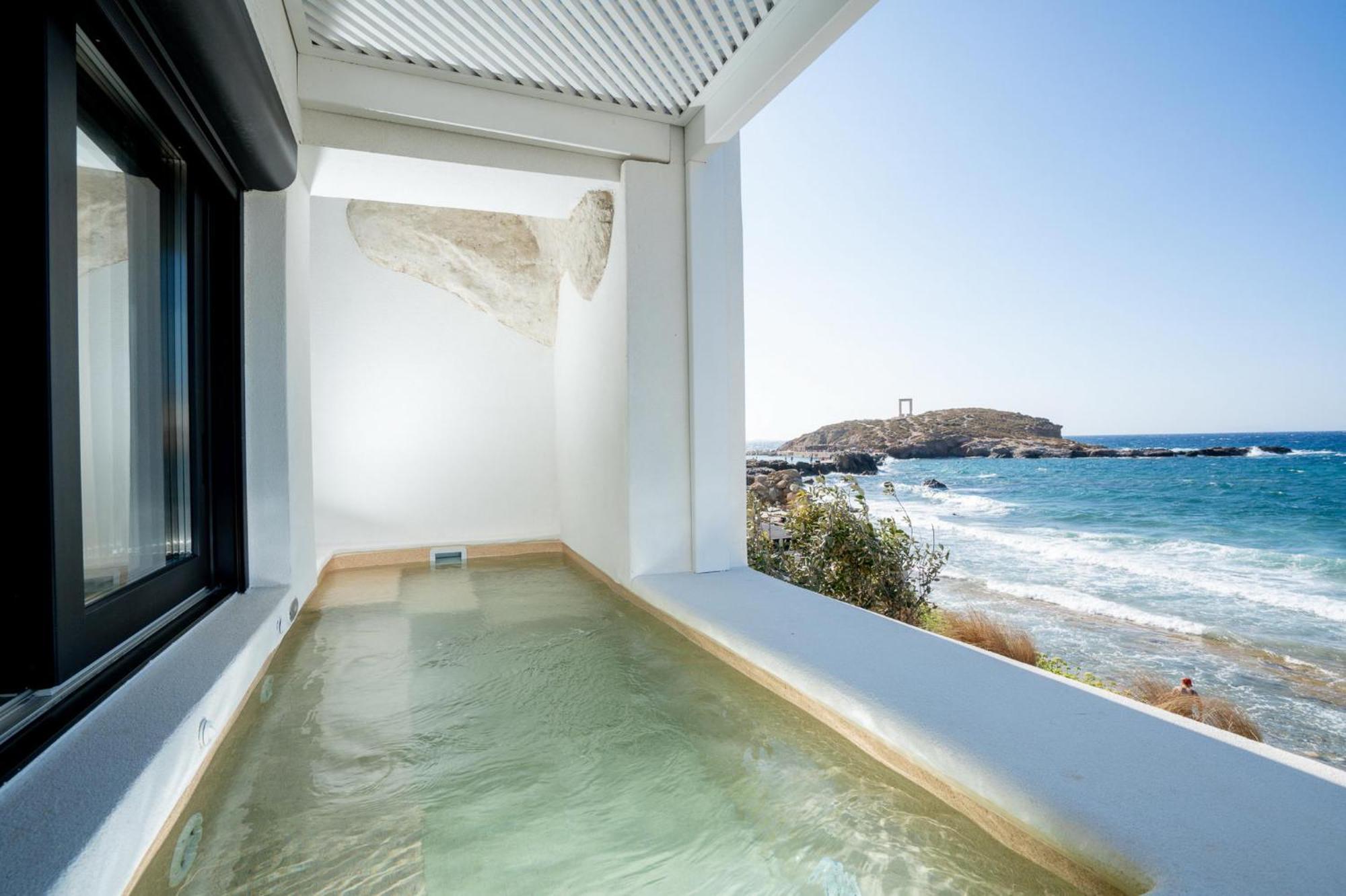 Portara Seaside Luxury Suites Naxos City Exterior foto