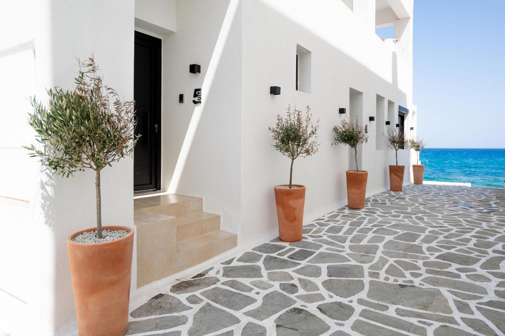 Portara Seaside Luxury Suites Naxos City Exterior foto